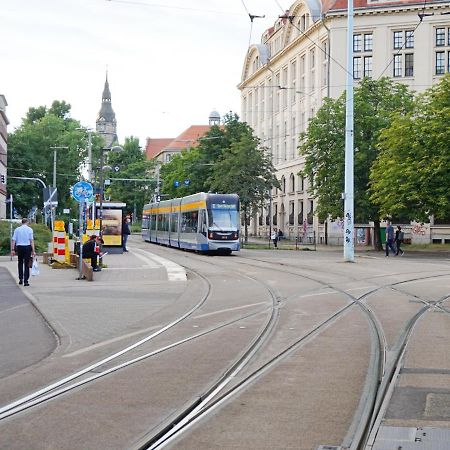2 Zimmer Ferienwohnung In Zentraler Lage Inkl Wlan & Netflix Leipzig Dış mekan fotoğraf