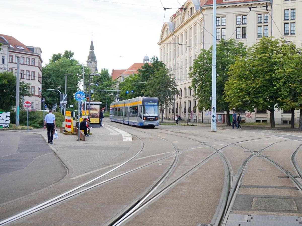 2 Zimmer Ferienwohnung In Zentraler Lage Inkl Wlan & Netflix Leipzig Dış mekan fotoğraf