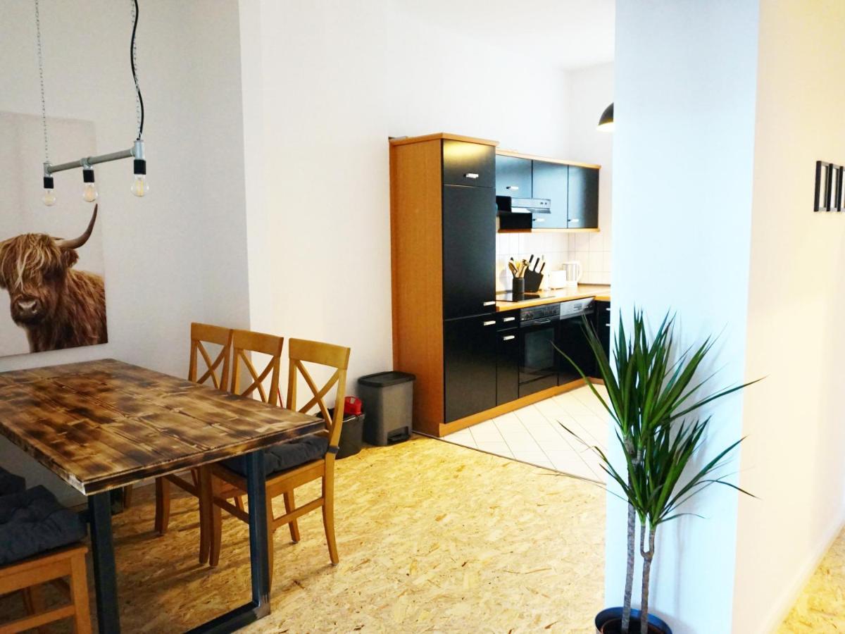2 Zimmer Ferienwohnung In Zentraler Lage Inkl Wlan & Netflix Leipzig Dış mekan fotoğraf